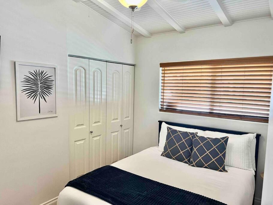 Family House With A/c At Mission Bay +garage Holiday home